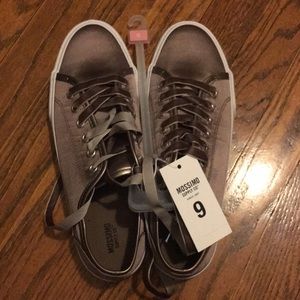 Mossimo Satin and Velvet Casual Sneakers